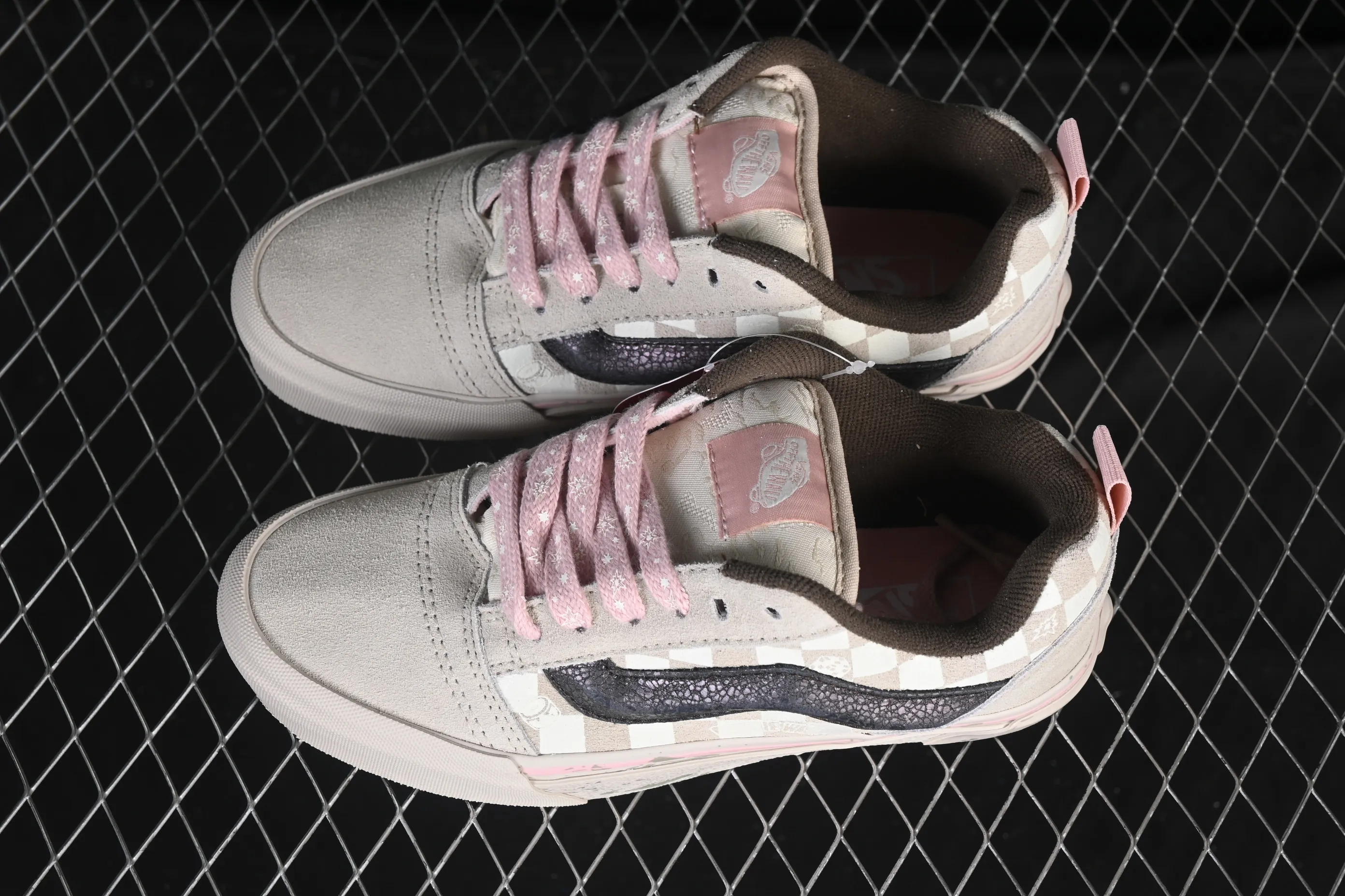All categories Vans Vans series Vans Low Vans Knu Skool Vans low-top casual skateboard shoes VN000CP6BKA